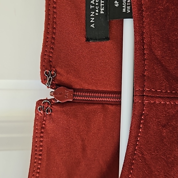 NEW Ann Taylor Dress - Picture 3 of 7